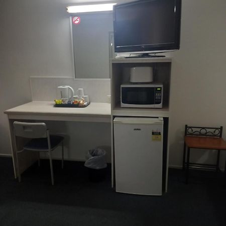 Centrepoint Motor Inn Rockhampton Extérieur photo
