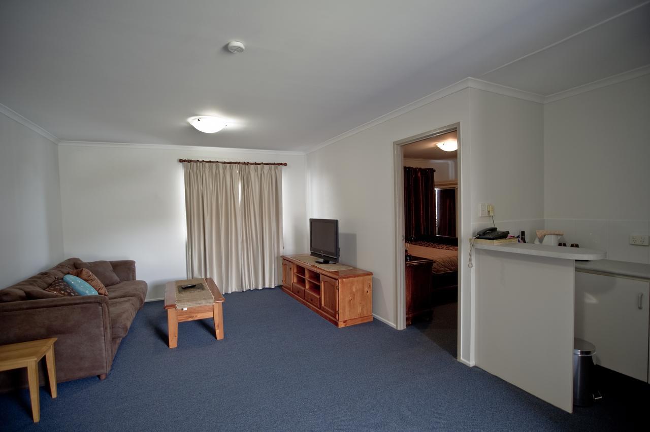 Centrepoint Motor Inn Rockhampton Extérieur photo