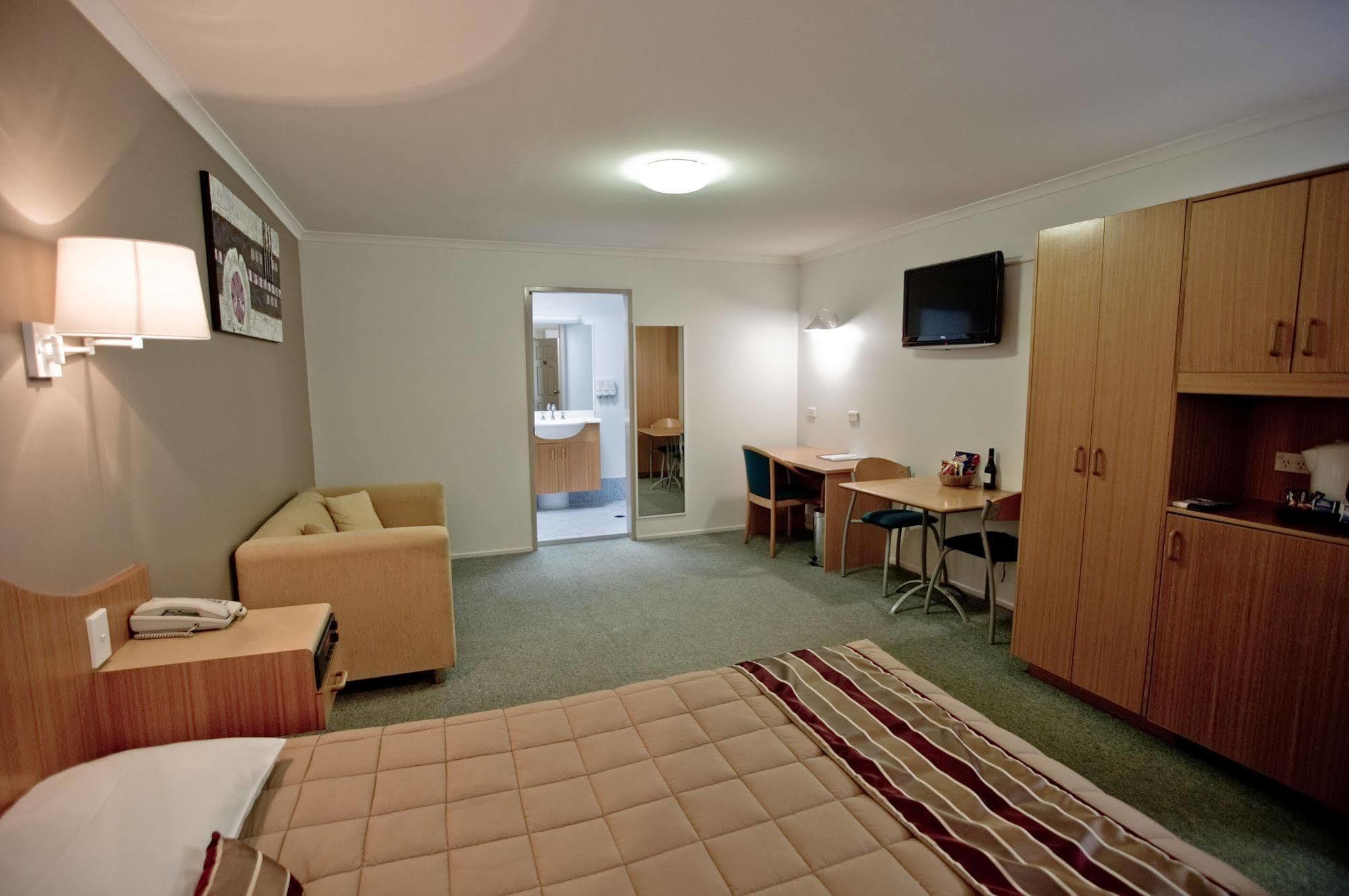 Centrepoint Motor Inn Rockhampton Extérieur photo