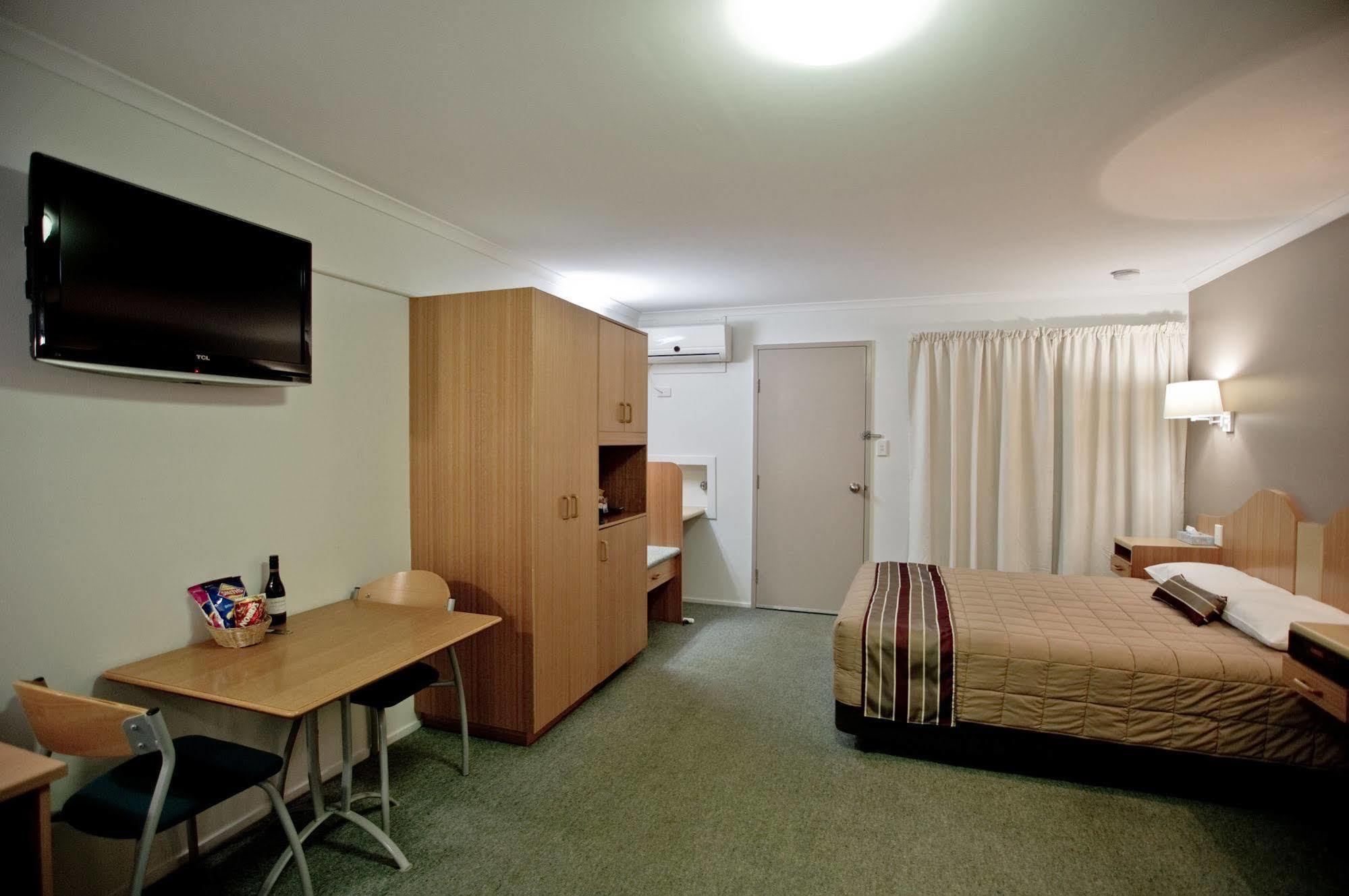 Centrepoint Motor Inn Rockhampton Extérieur photo
