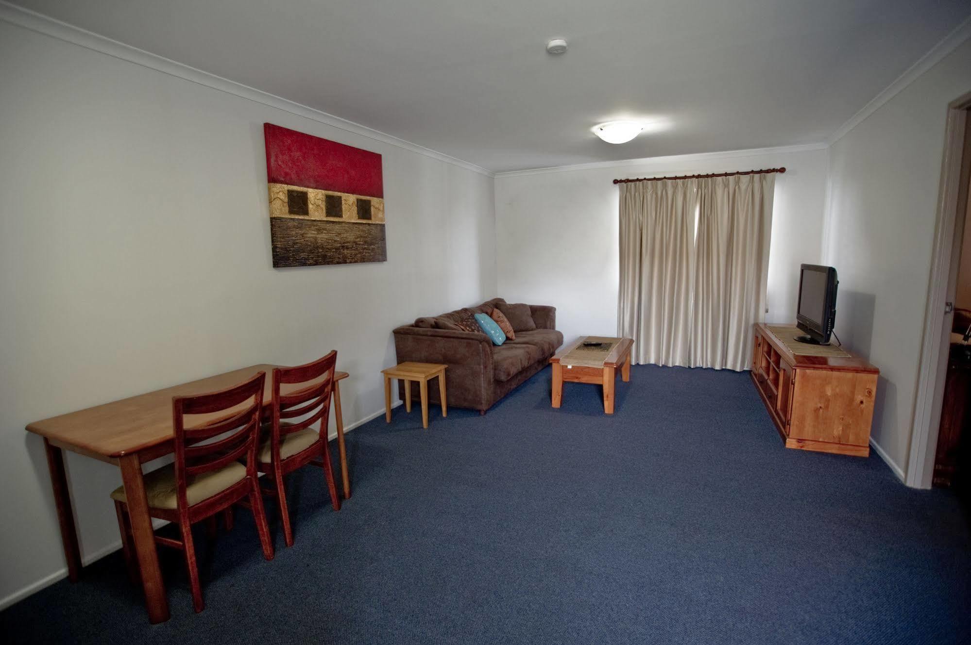 Centrepoint Motor Inn Rockhampton Extérieur photo